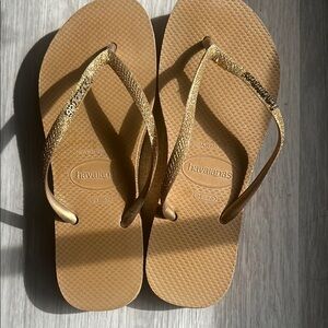 Havaianas Women's Gold and Brown Flip Flops